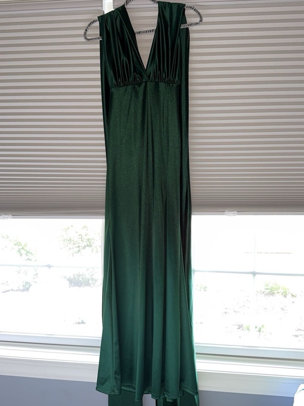 Windsor Deep Green V-Neck Maxi Gown